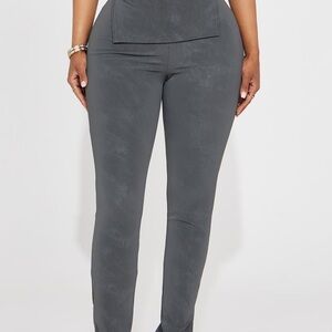 Gray Full-Length Leggings with Wide Waistband